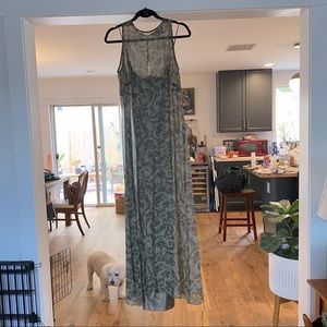 Adrianna Papell Green Sheath Evening Gown. Size 10